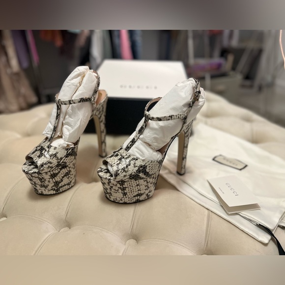 Gucci Rock Python Moluro Radiata Print Sandal Pumps - Picture 3 of 16